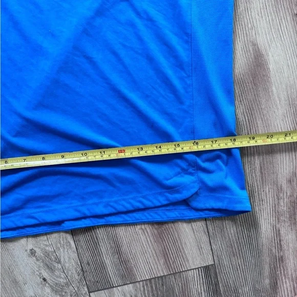 The North Face Blue Short Sleeve Tee - Picture 5 of 7